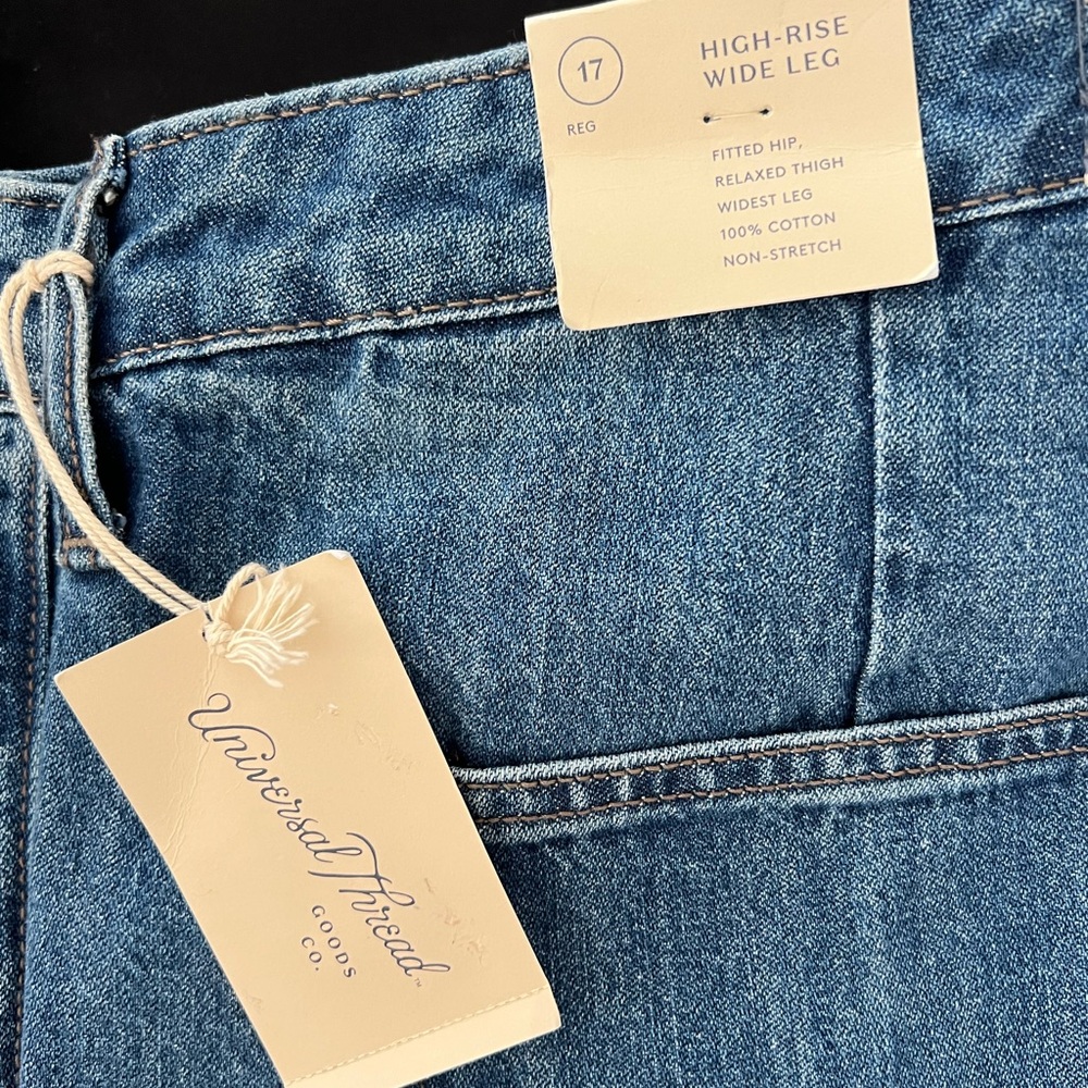 L3-Universal Thread Wide Leg Jeans - Denim Blue